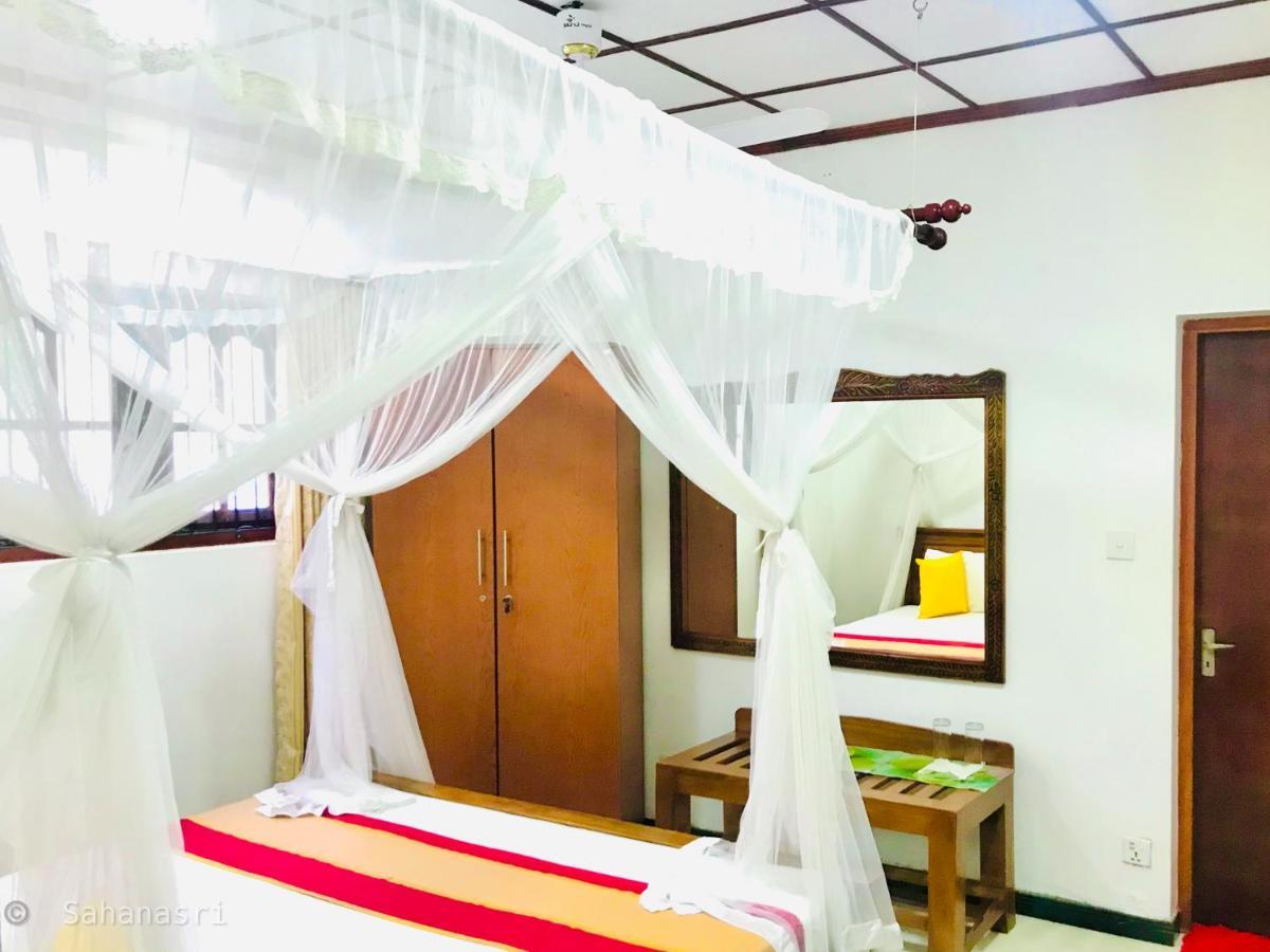 Sahana Sri Villa เบนโตตา ภายนอก รูปภาพ