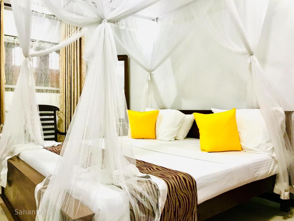 Sahana Sri Villa เบนโตตา ภายนอก รูปภาพ